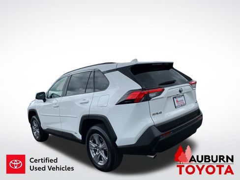 Certified 2024 Toyota RAV4 LE AWD/4WD image 6