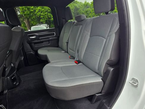 Used 2024 RAM 3500 Big Horn AWD/4WD image 9