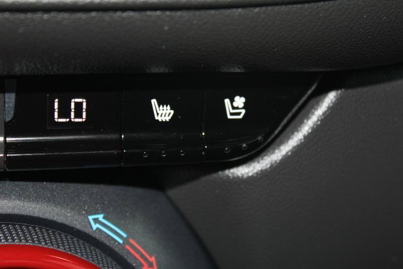 Used 2023 Chevrolet Blazer RS w/ Driver Confidence II Package FWD image 40