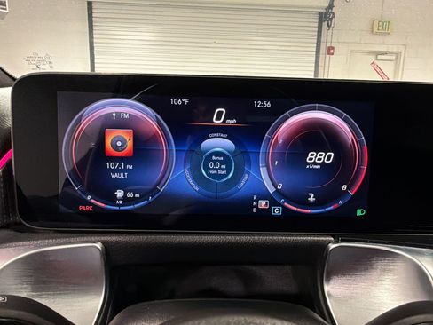 Used 2022 Mercedes-Benz GLB 250 image 18