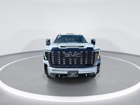 New 2026 GMC Sierra 2500 Denali Ultimate w/ Max Trailering Package image 3