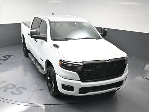 Used 2025 RAM 1500 Big Horn AWD/4WD image 14