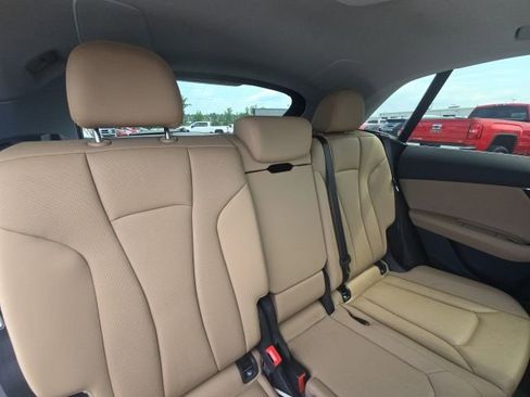 Used 2019 Audi Q8 Premium Plus image 14