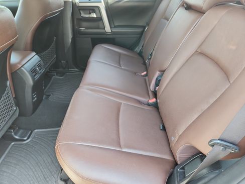 Used 2015 Toyota 4Runner Limited AWD/4WD image 17