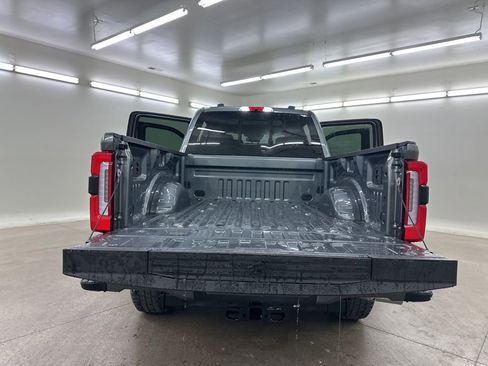 New 2026 Ford F350 Platinum w/ FX4 Off-Road Package AWD/4WD image 23