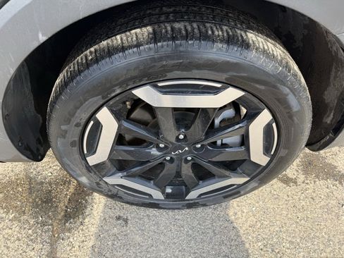 Used 2023 Kia Telluride S w/ S Sunroof Package image 17