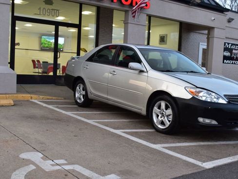 Used 2002 Toyota Camry LE image 9