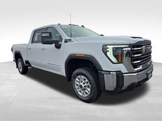 New 2026 GMC Sierra 2500 SLE w/ SLE Value Package; AWD/4WD 360° Tour