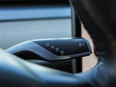 Used 2021 Tesla Model 3 Standard Range Plus image 20