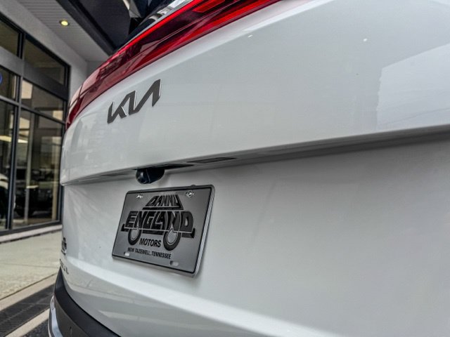 Used 2026 Kia Carnival LXS FWD image 16