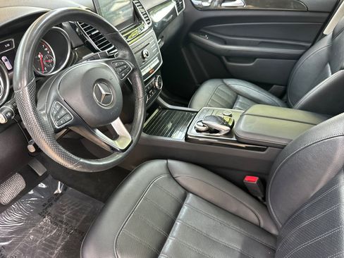 Used 2017 Mercedes-Benz GLE 350 4MATIC image 4