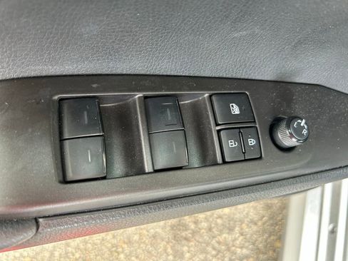 Used 2023 Toyota Camry LE FWD image 18