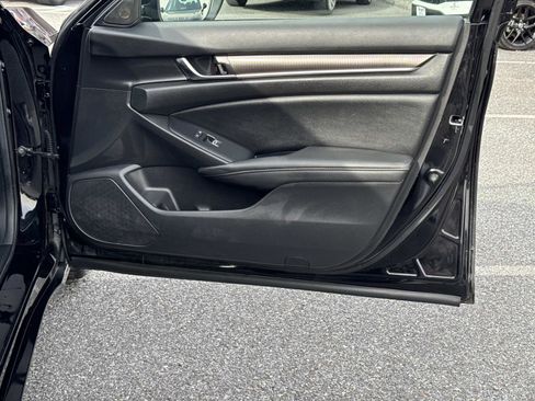 Certified 2022 Honda Accord Sport image 12