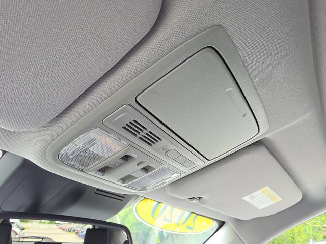 Used 2020 Honda CR-V Touring image 30