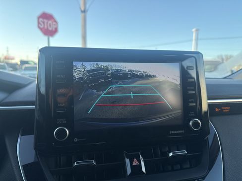 Used 2022 Toyota Corolla SE w/ Carpet Mat Package (TMS) image 19