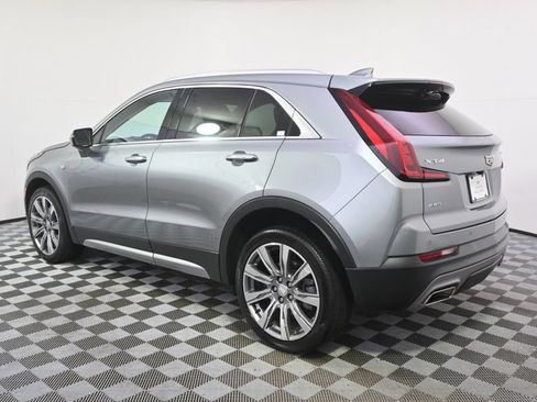 Used 2023 Cadillac XT4 Premium Luxury w/ Technology Package AWD/4WD image 2