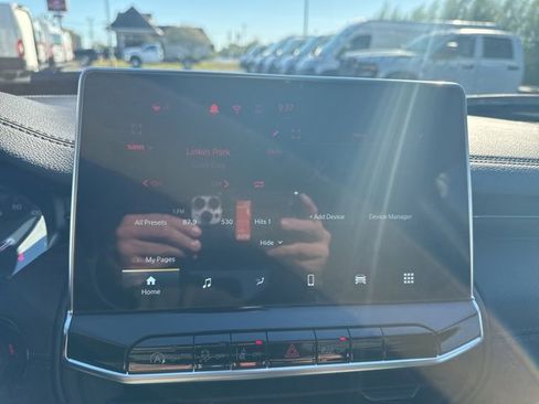 New 2026 Jeep Compass Limited image 28