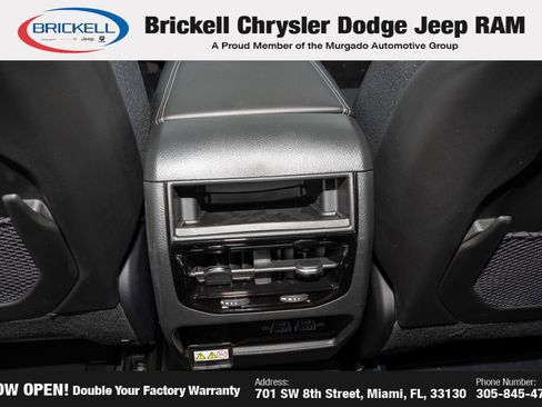 New 2025 Jeep Grand Cherokee Altitude image 19