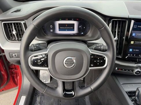 Used 2022 Volvo XC60 B5 R-Design w/ Advanced Package image 24
