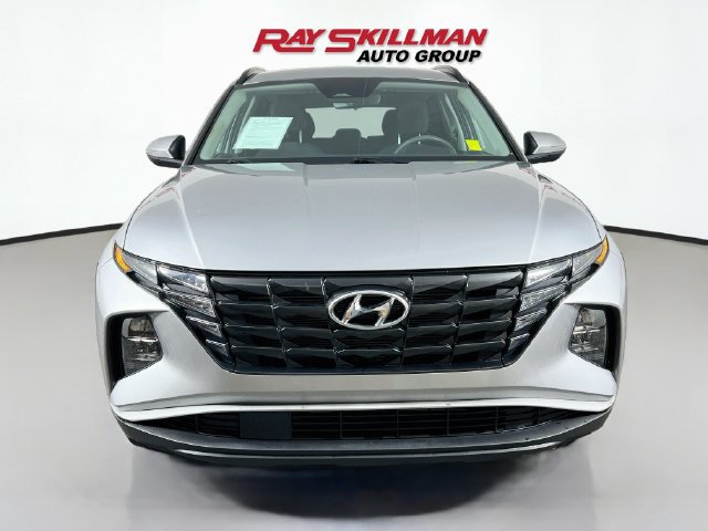 Used 2023 Hyundai Tucson SEL FWD image 2