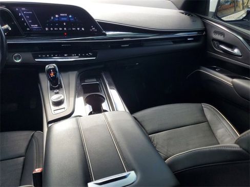 Used 2021 Cadillac Escalade ESV Sport image 16