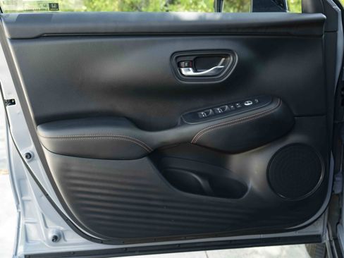 Used 2025 Honda HR-V Sport image 37