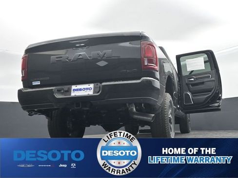 New 2026 RAM 2500 Laramie AWD/4WD image 71
