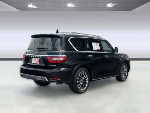Certified 2022 Nissan Armada Platinum w/ Captain's Chairs Package RWD image 9
