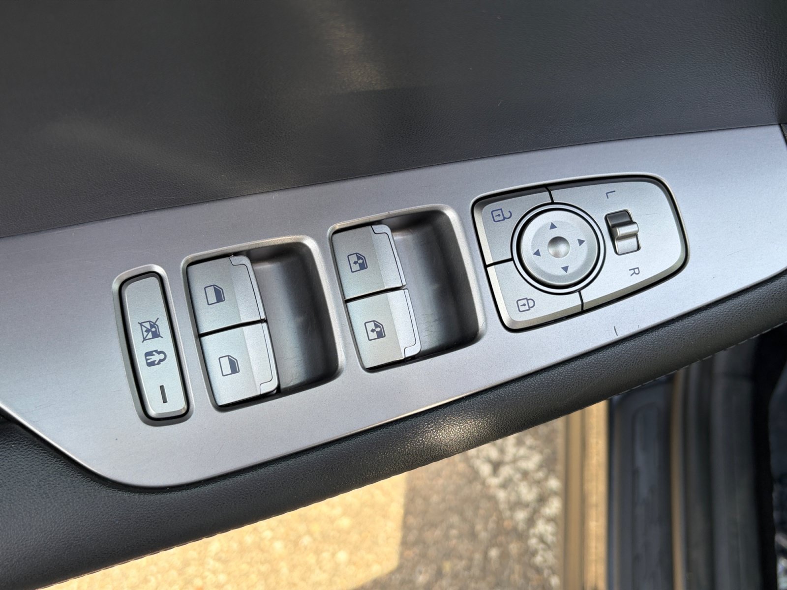 Used 2024 Hyundai Palisade SEL AWD/4WD image 16