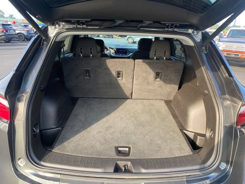 Used 2019 Chevrolet Blazer LT FWD image 42