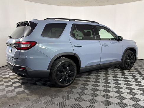New 2026 Honda Pilot Black Edition image 6