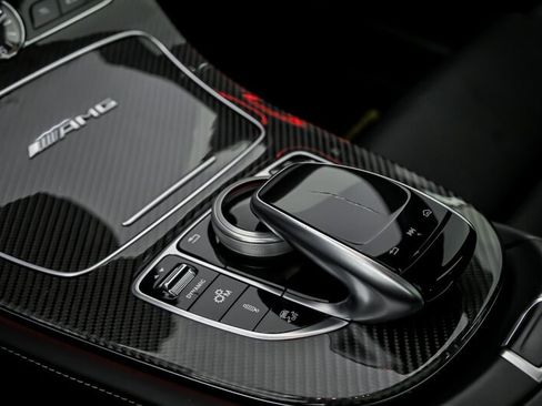 Used 2018 Mercedes-Benz E 63 AMG S image 38