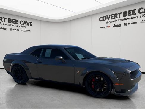 Used 2022 Dodge Challenger R/T Scat Pack image 1