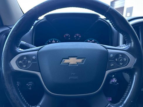 Used 2022 Chevrolet Colorado LT w/ Safety Package AWD/4WD image 21