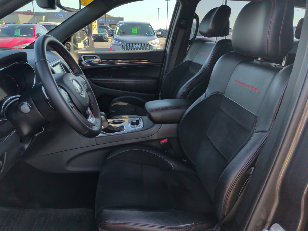 Used 2017 Jeep Grand Cherokee Trailhawk AWD/4WD image 10