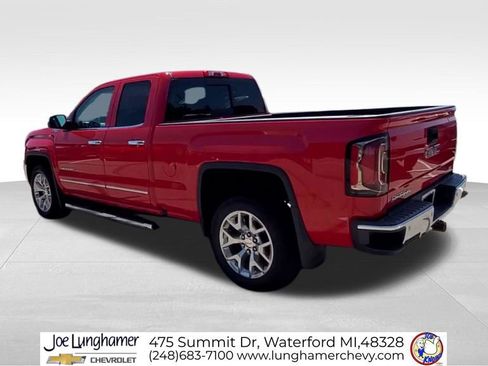Used 2017 GMC Sierra 1500 SLT w/ SLT Premium Package AWD/4WD image 7
