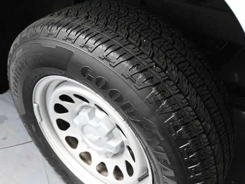 Used 2024 Chevrolet Colorado W/T w/ WT Convenience Package image 35