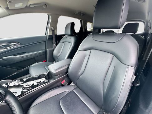 Certified 2023 Kia Sportage EX AWD/4WD image 24