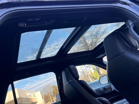 Used 2020 Lincoln Navigator Reserve w/ Luxury Package image 13