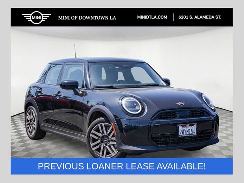 Used 2026 MINI Cooper 4-Door Hardtop FWD image 1