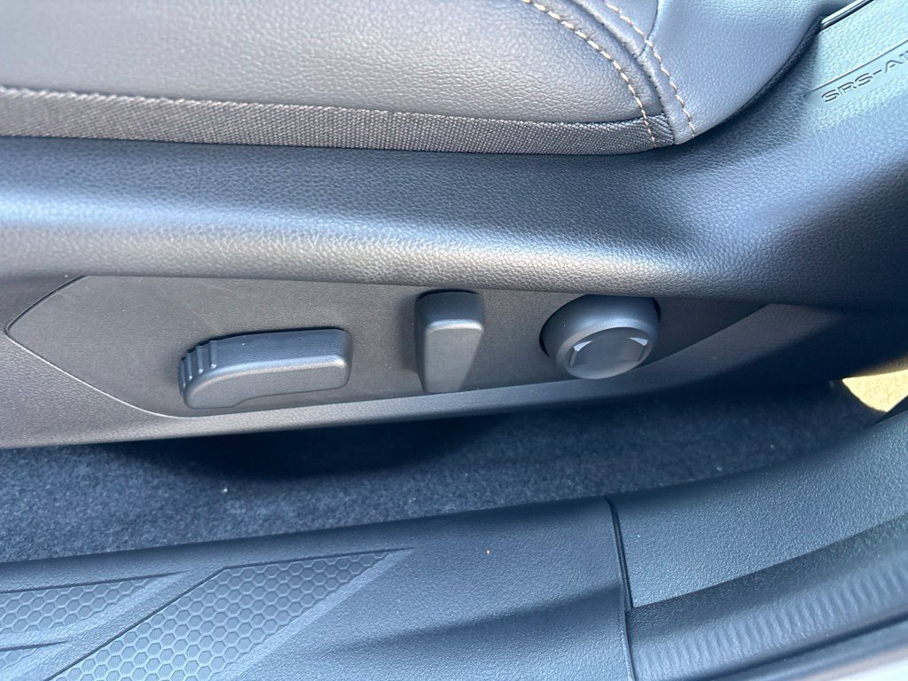New 2026 Subaru Outback Limited AWD/4WD image 18