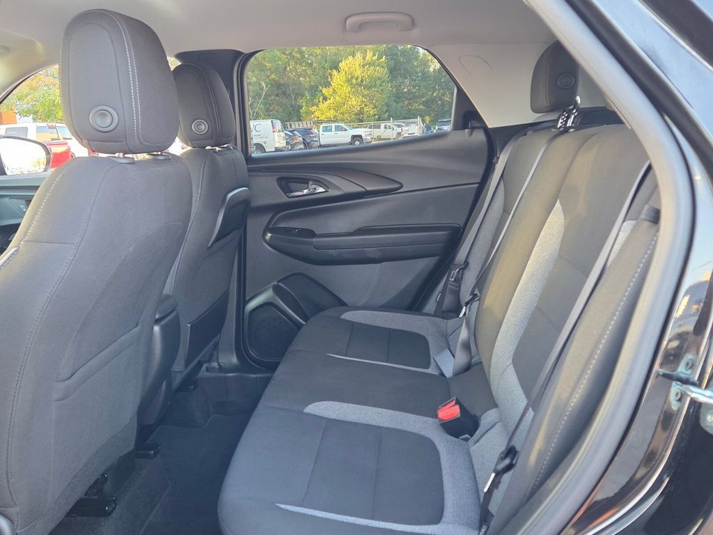 Certified 2023 Chevrolet TrailBlazer LT FWD image 4