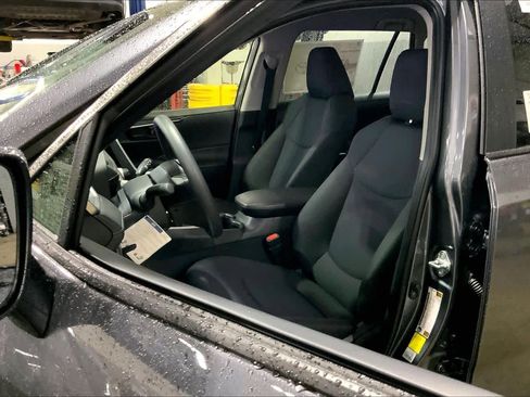 New 2025 Toyota RAV4 LE image 9