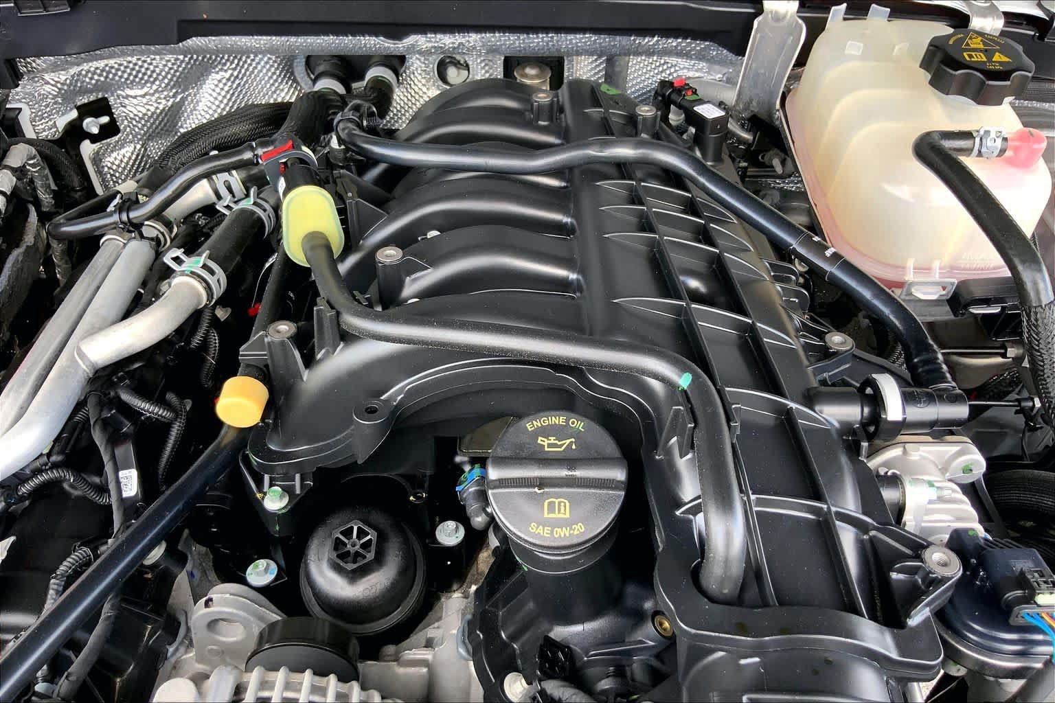 Used 2024 Jeep Wrangler Sport AWD/4WD image 32