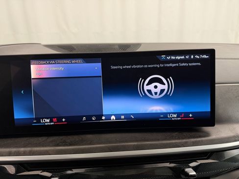 Used 2025 BMW X5 xDrive40i w/ Climate Comfort Package image 37