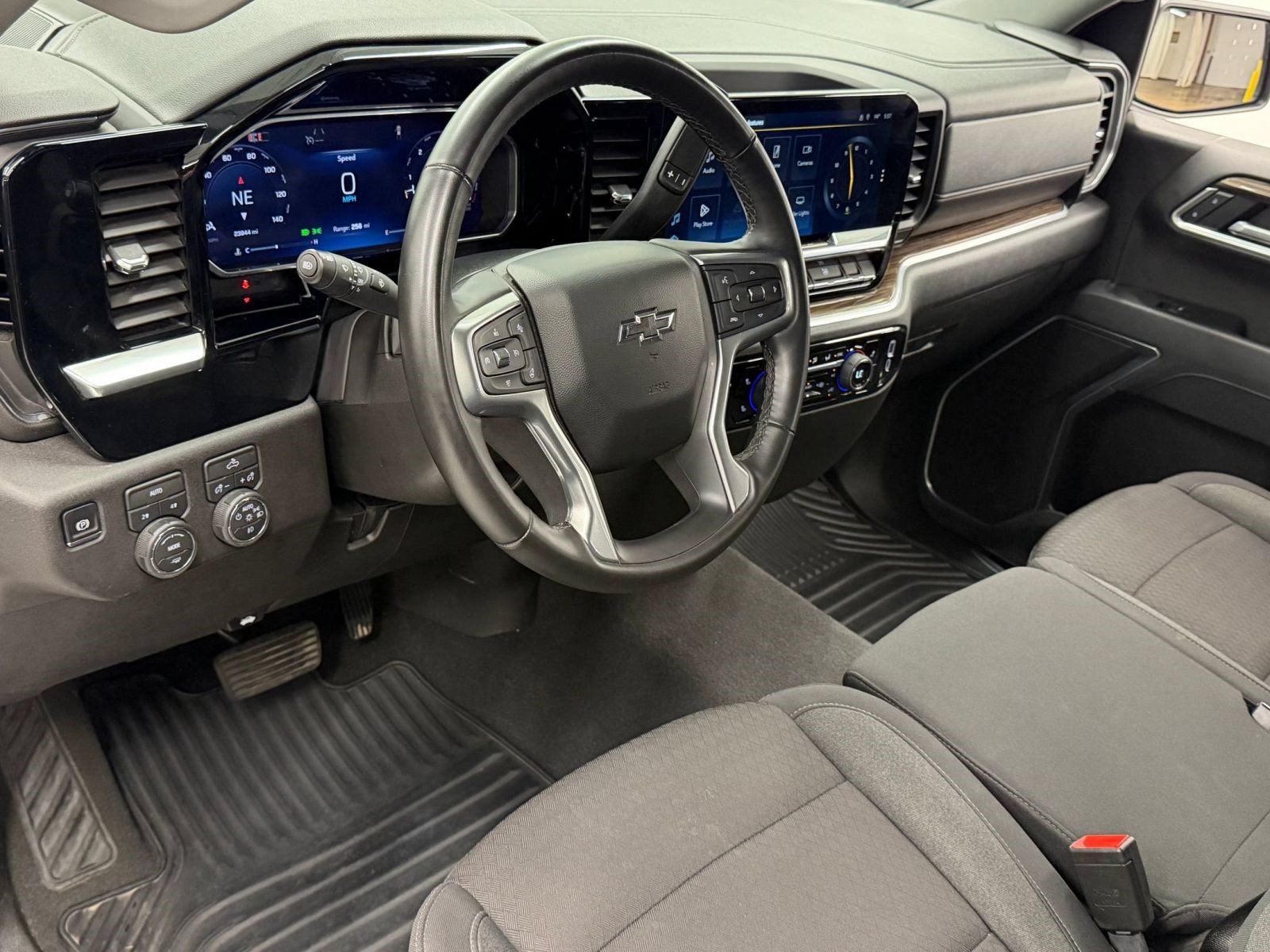 Used 2026 Chevrolet Silverado 1500 RST AWD/4WD image 3