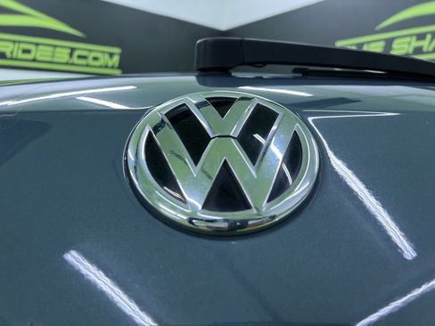 Used 2019 Volkswagen Tiguan S w/ Driver Assistance Package AWD/4WD image 13