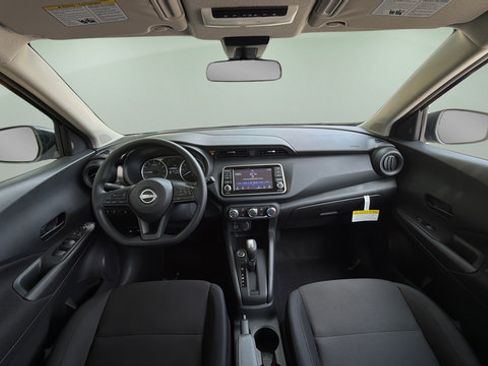 Certified 2025 Nissan Kicks Play S FWD image 7