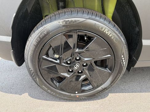 New 2026 Hyundai Kona SEL Sport AWD/4WD image 18