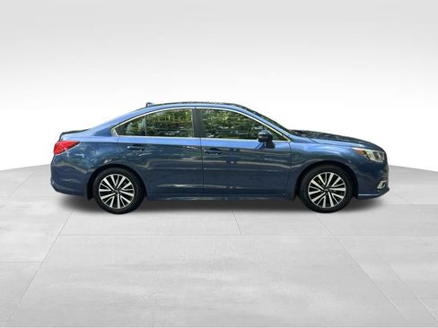 Used 2019 Subaru Legacy 2.5i Premium AWD/4WD image 7